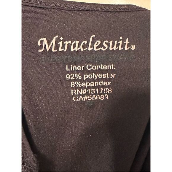 Nice women MIRACLESUIT EVERYDAY SHAPEWEAR Firm Control Full Figure Camisole BROW - Picture 4 of 6